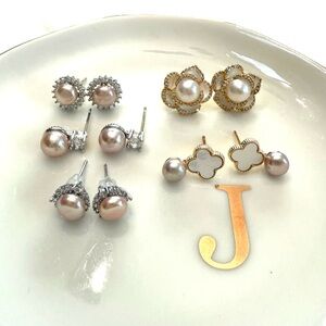 #8 Pearl and Gold Earrings Set - Set of 5
